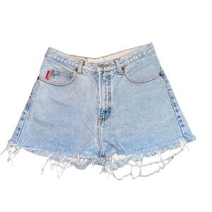 Pre-loved 💙 Vintage style Bongo blue jean shorts! Great for summer ☀️
